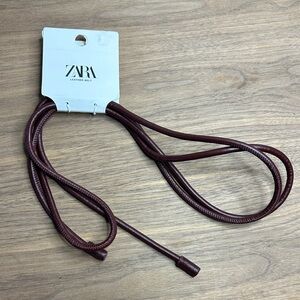 Zara Women's Burgundy Leather Tubular Belt